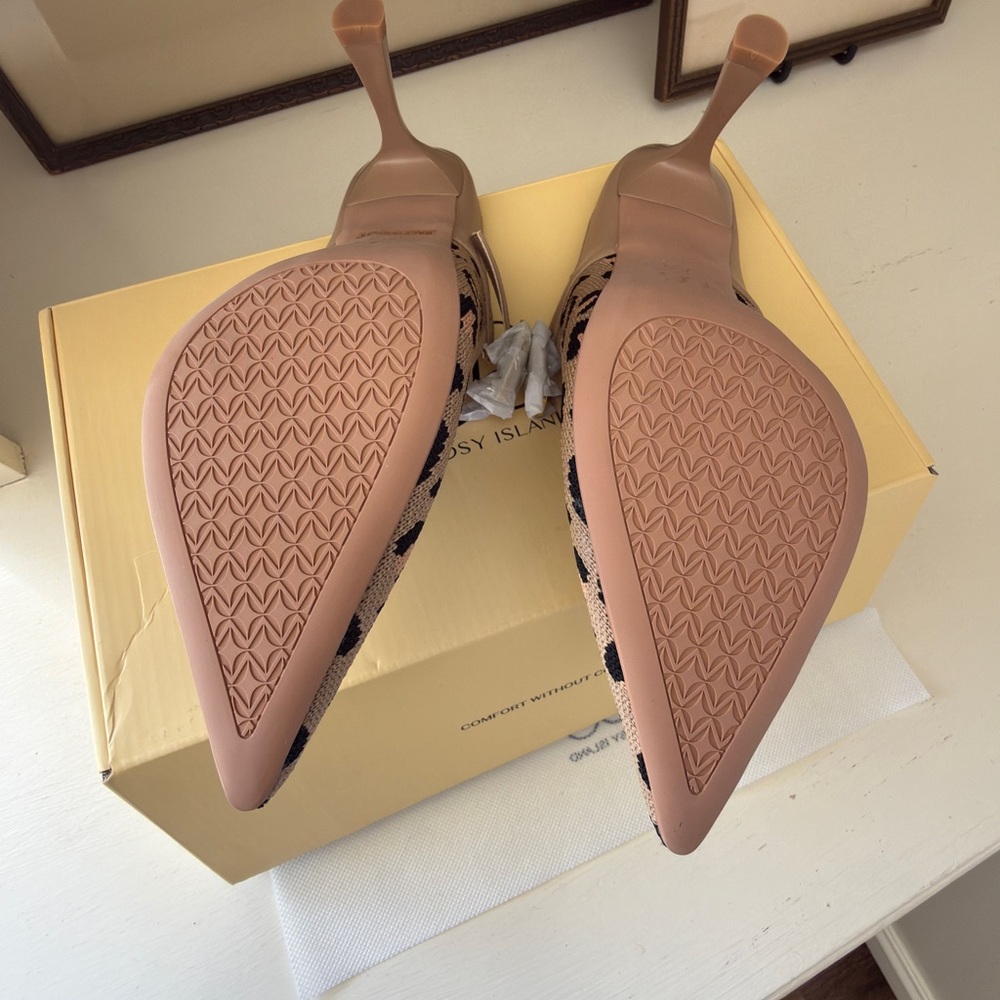 Chic Leopard Print Mules by - Picture 4 of 6